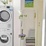 شقة Two Bedroom Cozy Flat By River In Quiet Art Zone *