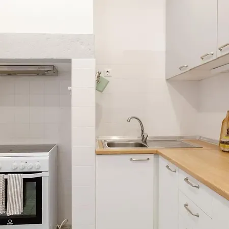 Two Bedroom Cozy Flat By River In Quiet Art Zone Apartmán Lisboa